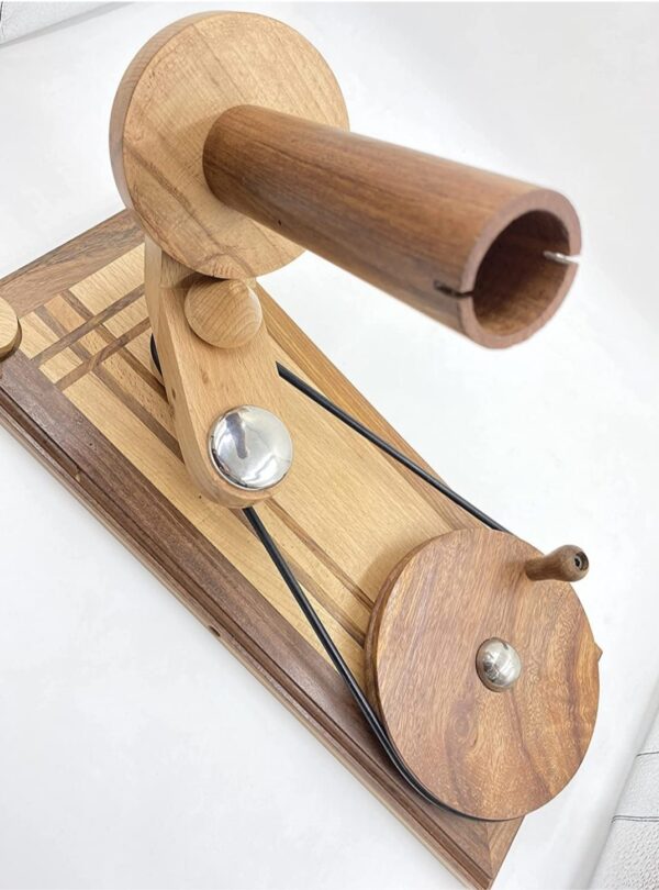 Wooden Yarn Winder - Image 4